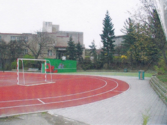 ZŠ Jižní 2001 hřiště